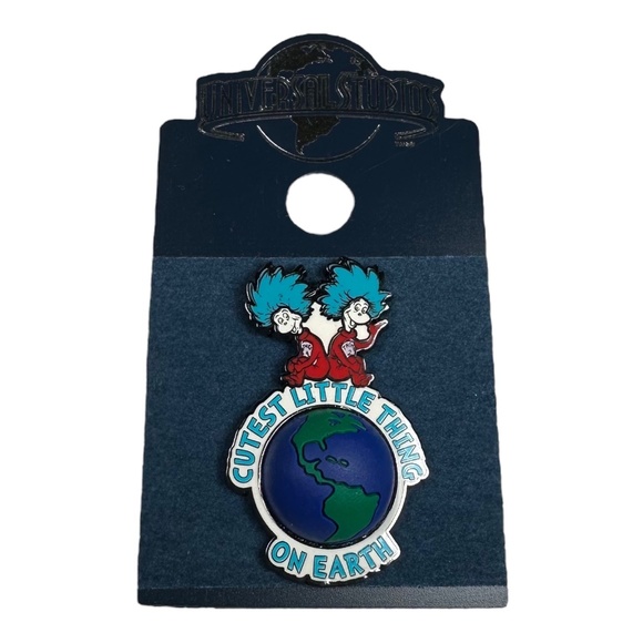 Universal Studios Dr. Seuss Thing 1 & Thing 2 Cutest Little Things on Earth Pin - Picture 1 of 1